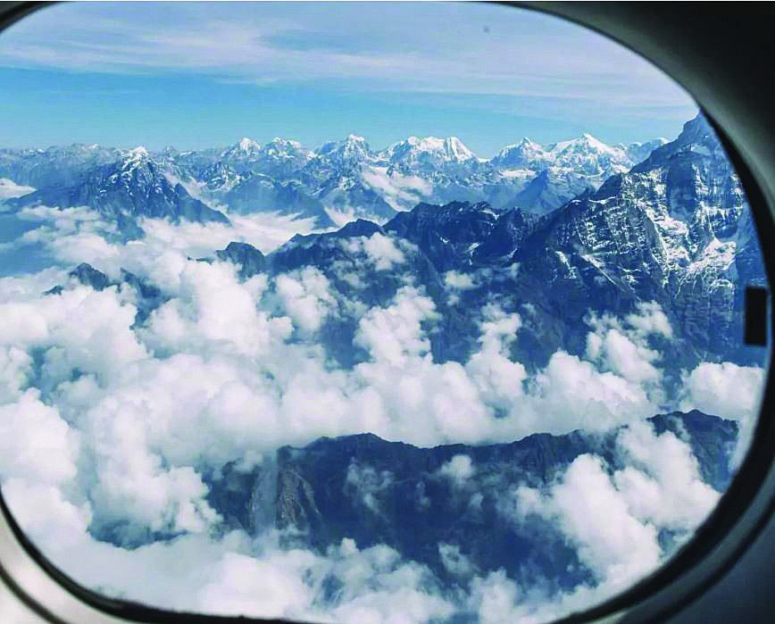 Everest Mountain flight
